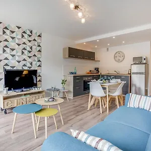 https://apartment-les-gemeaux-6.inbrittany.com